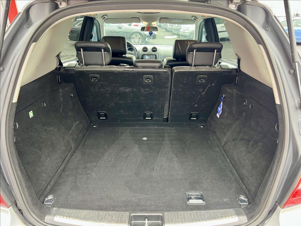 Mercedes-Benz Třídy M SUV 3,0 l 165 kw