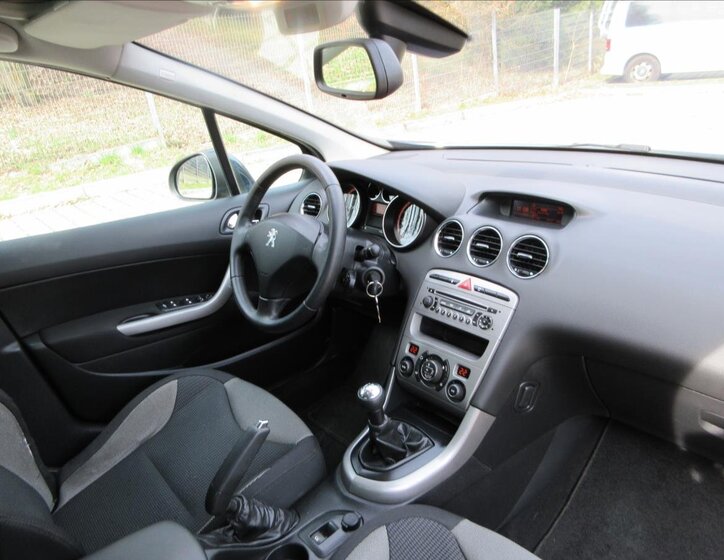 Peugeot 308 Kombi 1,6 l 68 kw