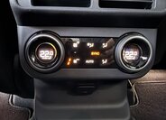 Land Rover Range Rover Velar SUV / Terénní 3,0 l 221 kw