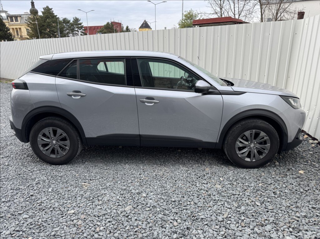 Peugeot 2008 SUV / Terénní 1,2 l 96 kw