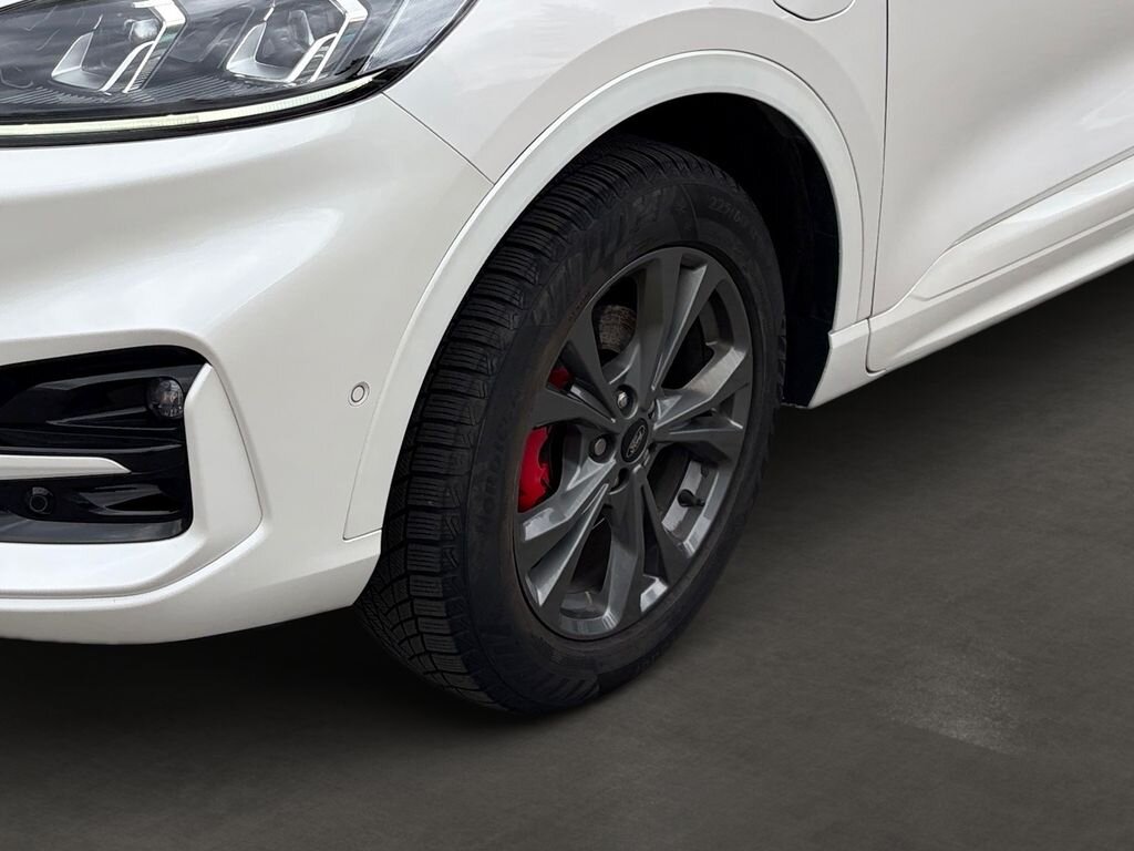 Ford Kuga SUV / Terénní 2,5 l 165 kw