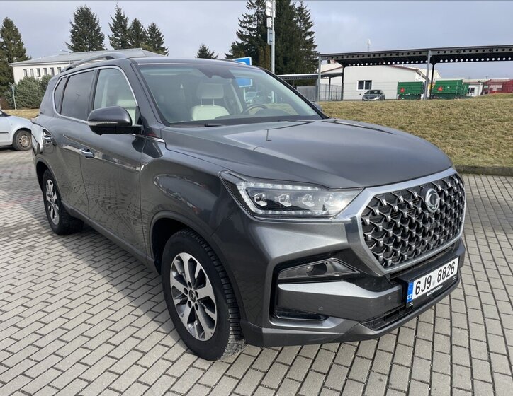 SsangYong Rexton Kombi 2,2 l 148 kw