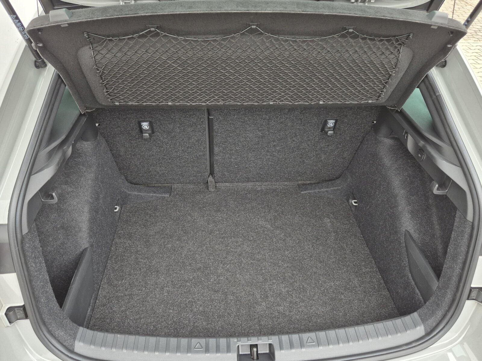 Škoda Scala Hatchback 1,0 l 85 kw