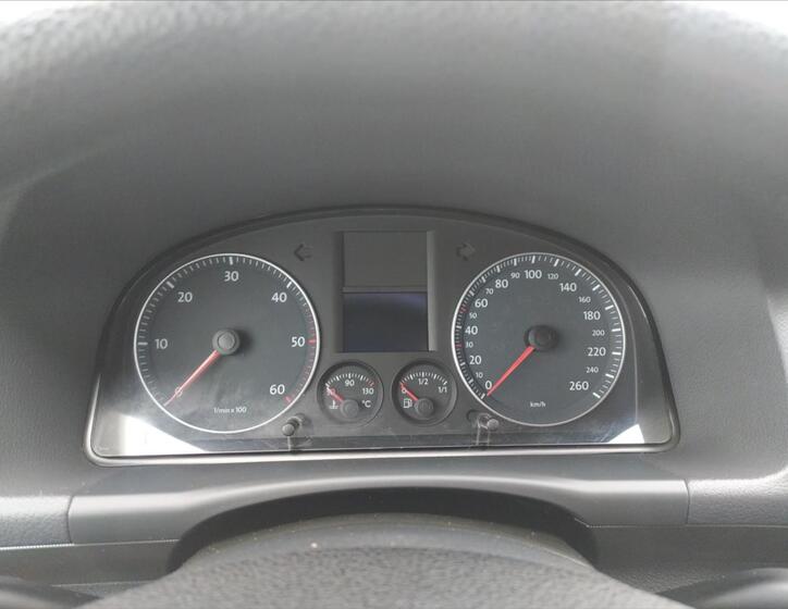 Volkswagen Touran 12