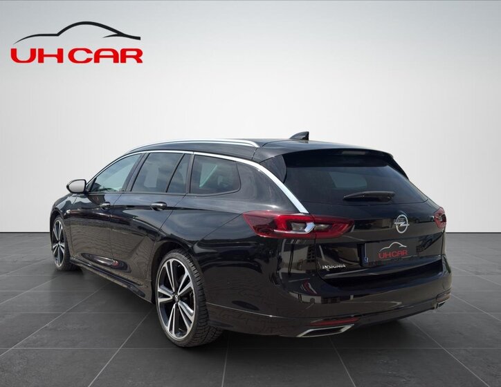 Opel Insignia Kombi 2,0 l 154 kw