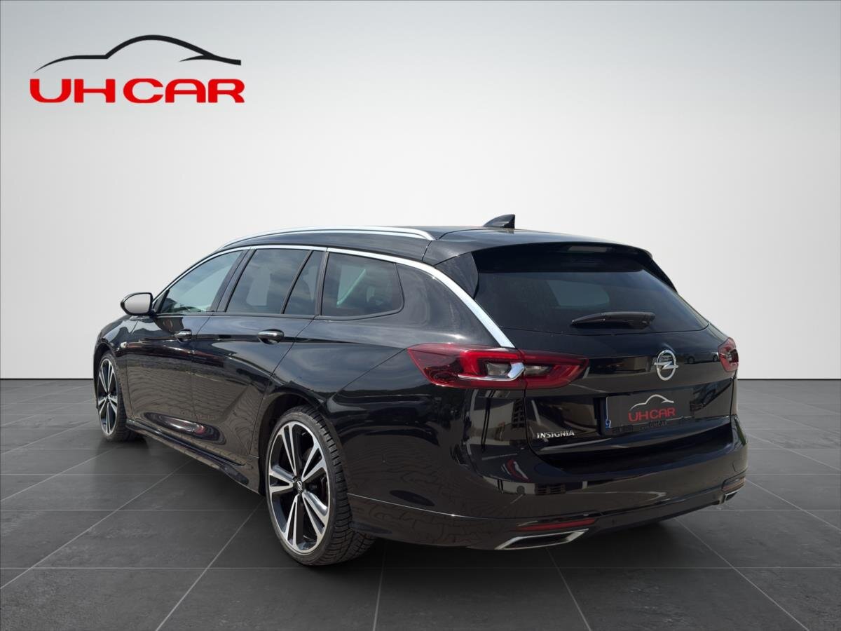 Opel Insignia Kombi 2,0 l 154 kw