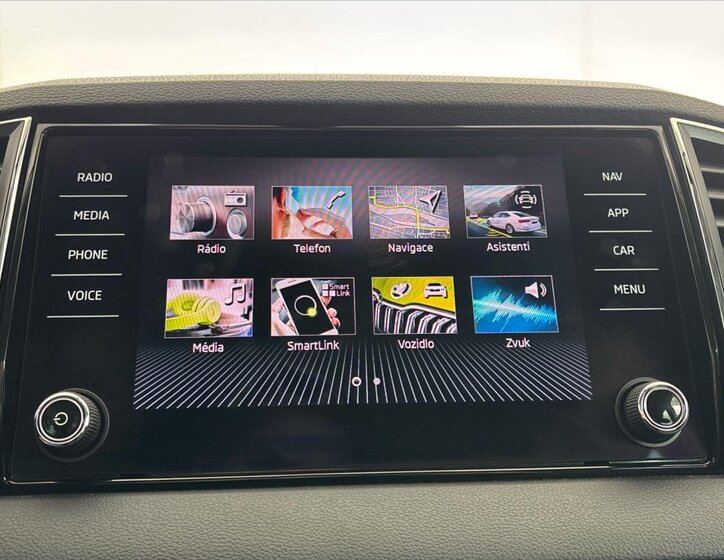 Škoda Karoq SUV / Terénní 1,5 l 110 kw