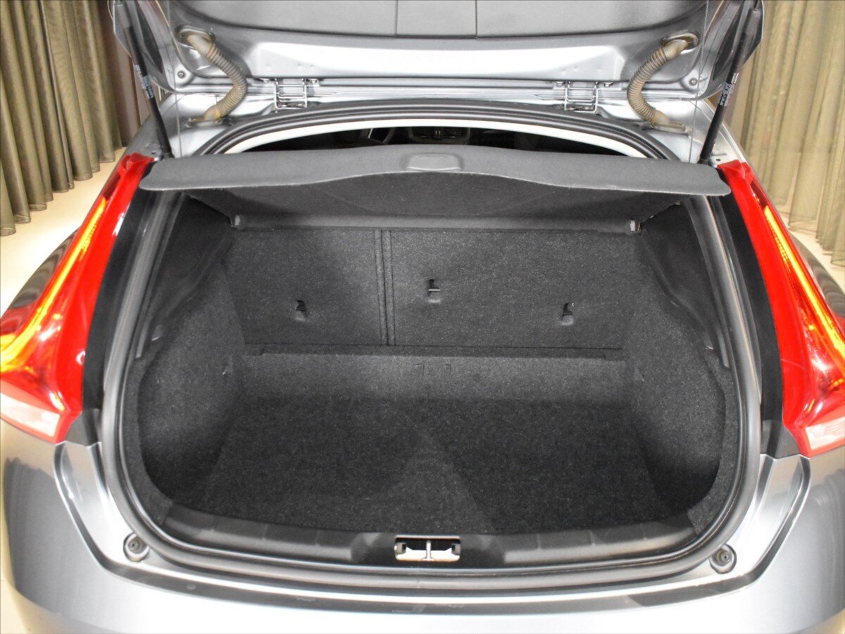 Volvo V40 Hatchback 1,5 l 112 kw