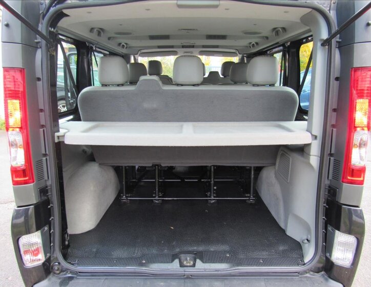 Nissan Primastar Kombi 2,0 l 84 kw