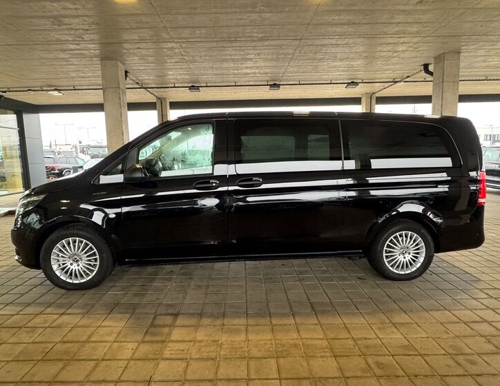 Mercedes-Benz Vito 8