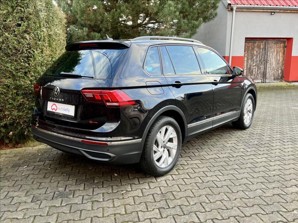Volkswagen Tiguan SUV 1,5 l 110 kw