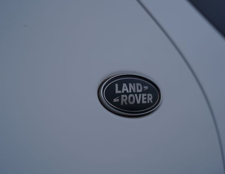Land Rover Discovery 70