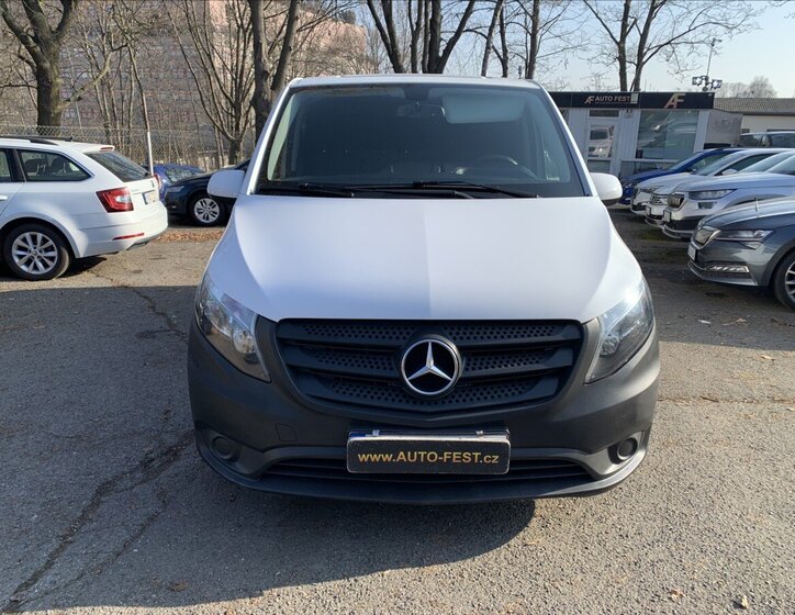 Mercedes-Benz Vito Skříň 1,6 l 65 kw