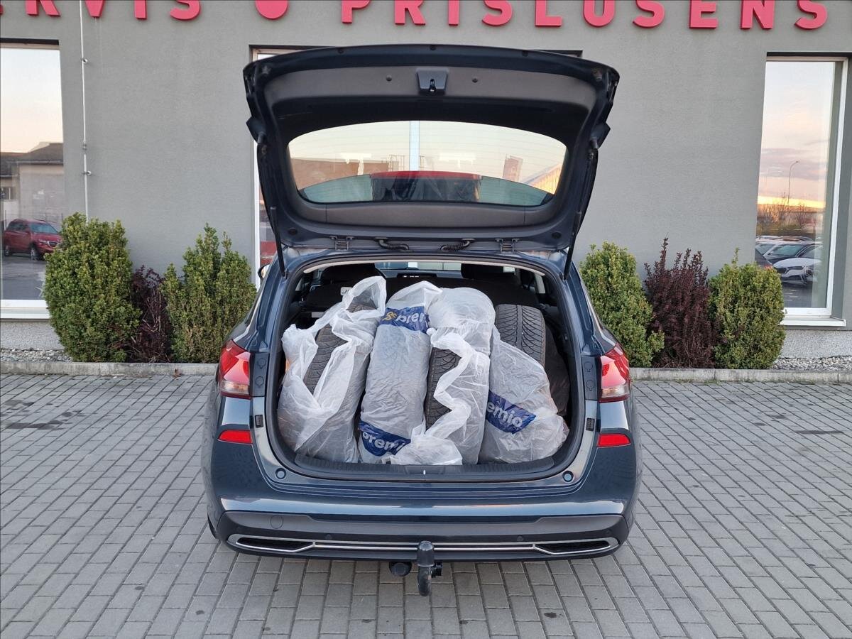 Hyundai i30 Kombi 1,6 l 85 kw