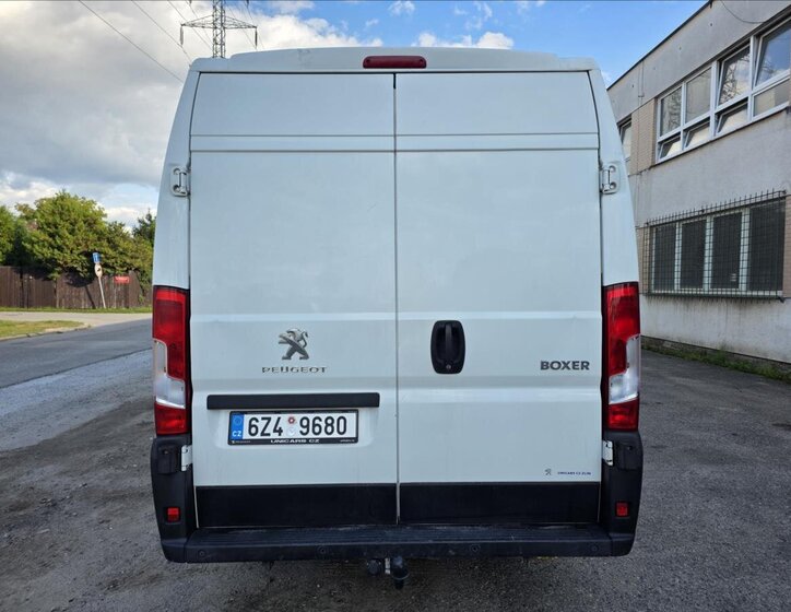 Peugeot Boxer Ostatní 2,0 l 120 kw