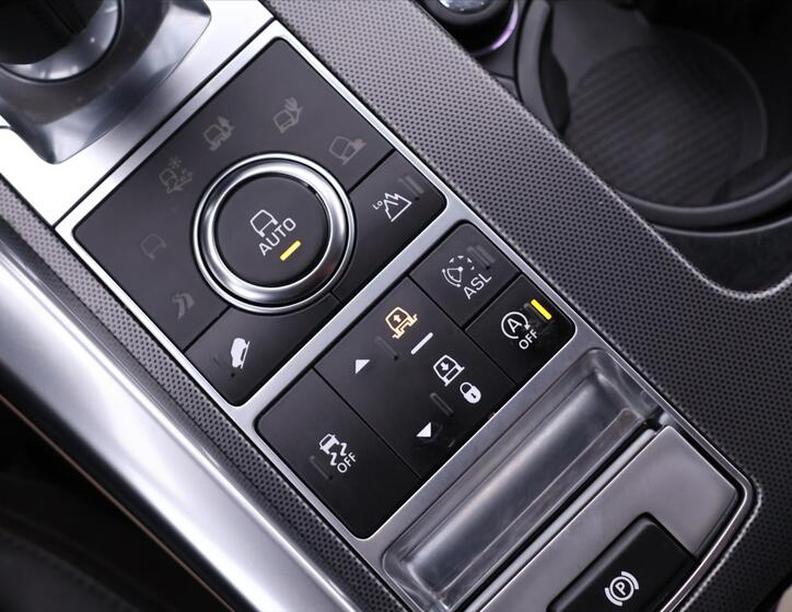 Land Rover Range Rover 31