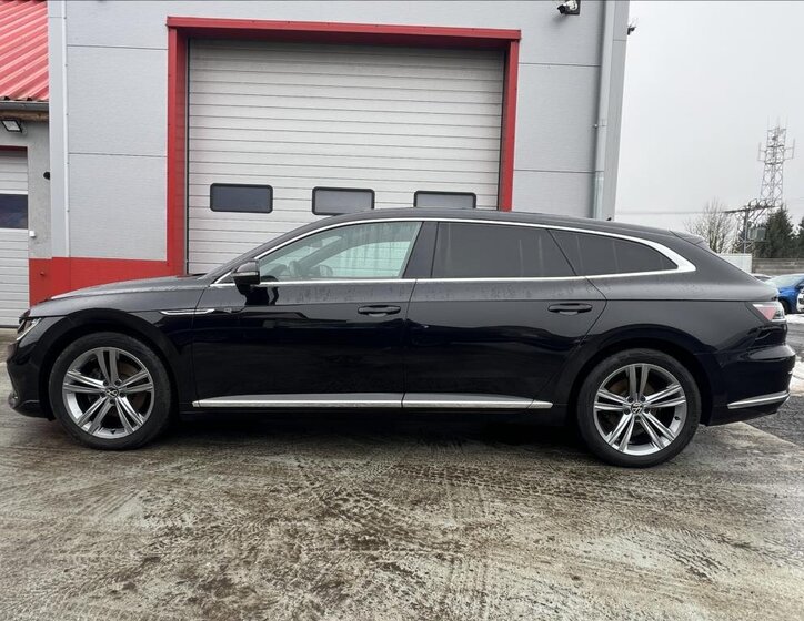 Volkswagen Arteon Kombi 2,0 l 147 kw