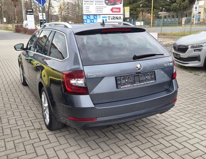 Škoda Octavia Kombi 2,0 l 110 kw