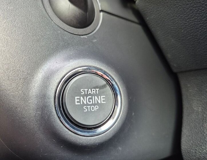 Škoda Karoq SUV 1,5 l 110 kw