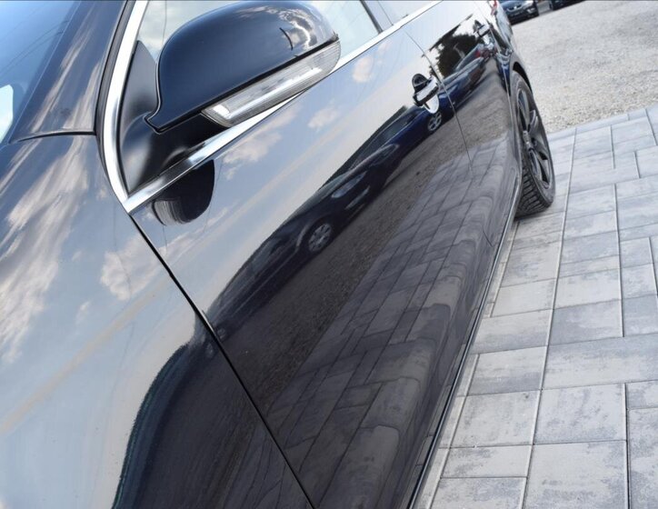 Volkswagen Golf Kombi 1,6 l 75 kw