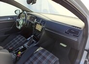 Volkswagen Golf Hatchback 2,0 l 180 kw