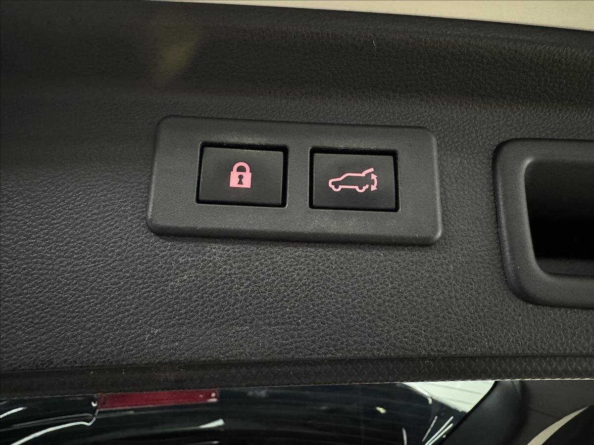 Subaru Forester SUV / Terénní 2,0 l 110 kw