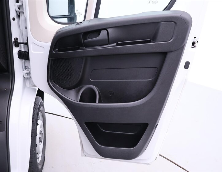 Toyota Proace Max Skříň 2,2 l 88 kw