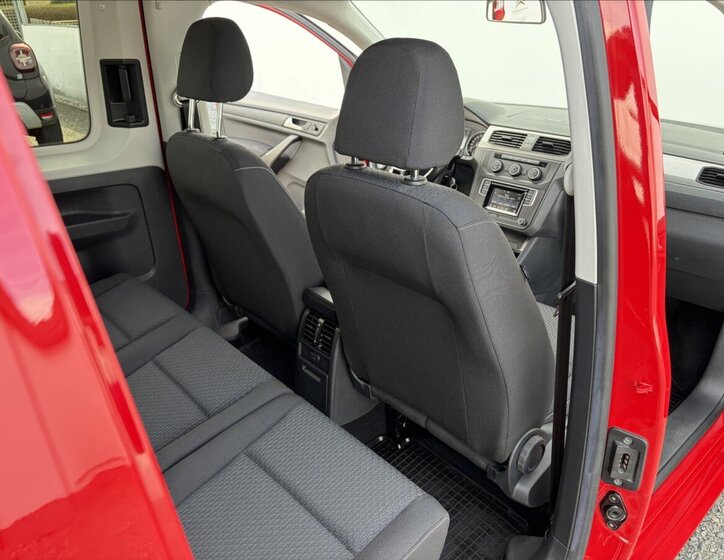 Volkswagen Caddy Kombi 2,0 l 75 kw