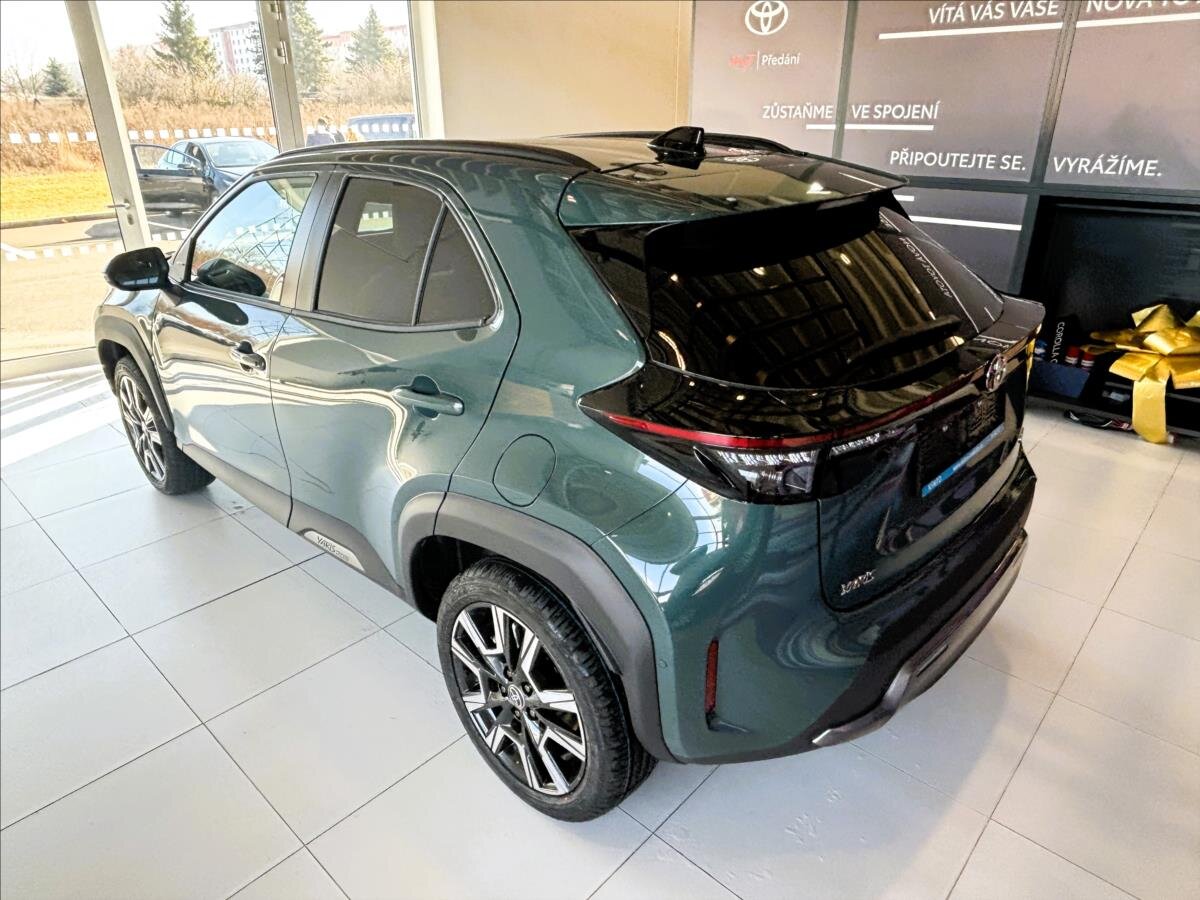Toyota Yaris Cross SUV 1,5 l 96 kw