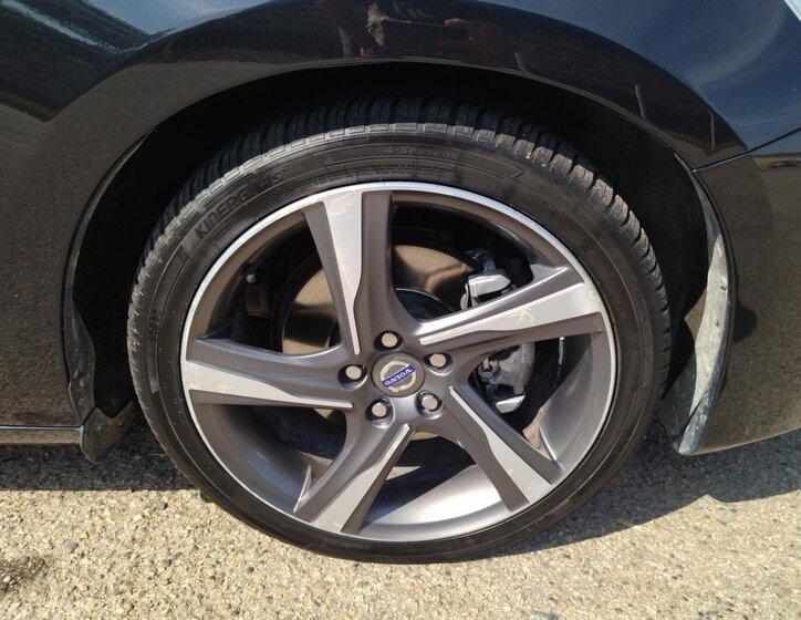 Volvo V60 Kombi 2,0 l 120 kw