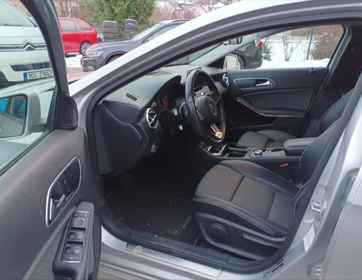 Mercedes-Benz Třídy A 7