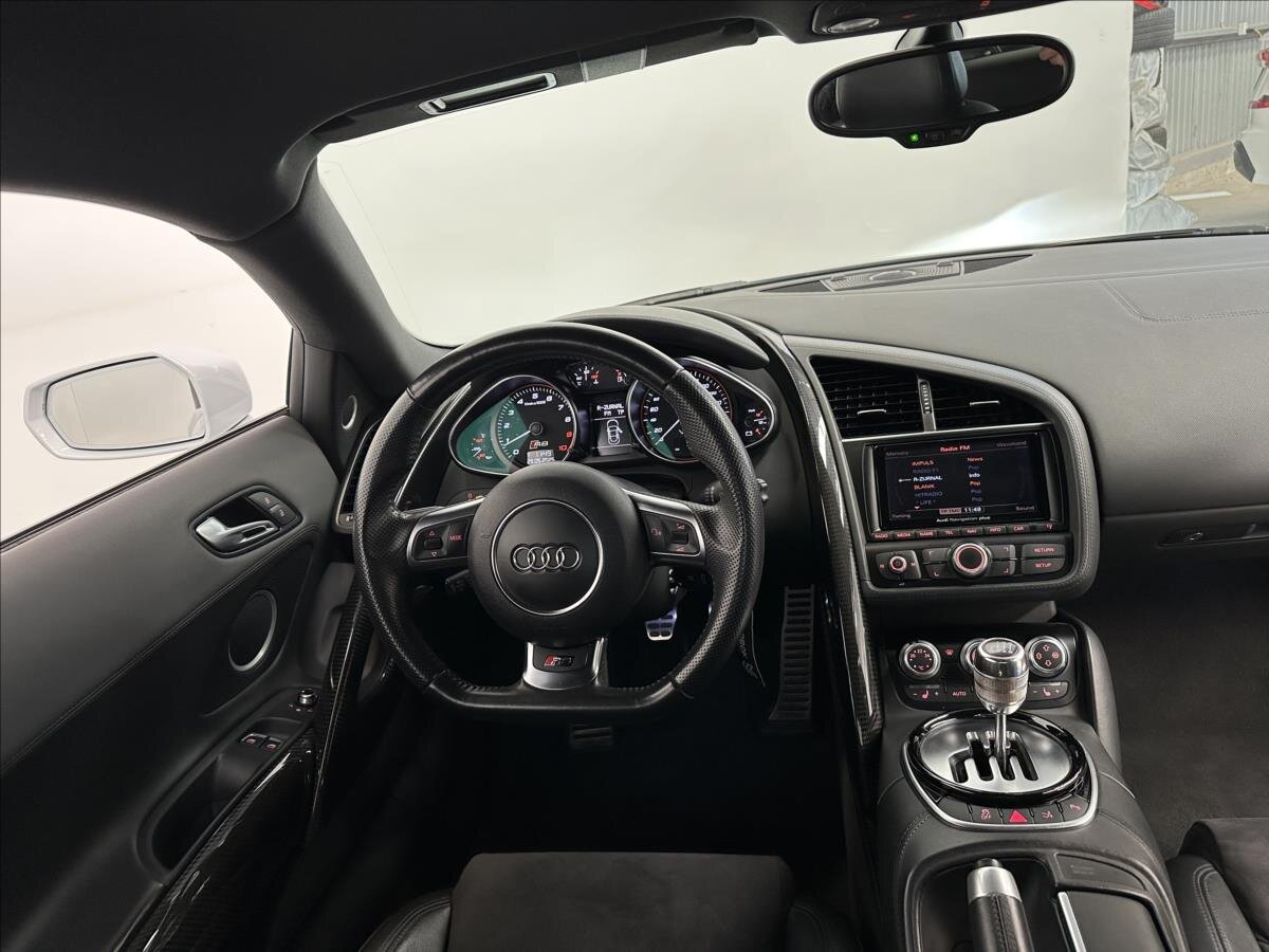 Audi R8 Kupé 5,2 l 386 kw