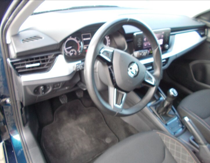 Škoda Kamiq SUV 999,0 85 kw