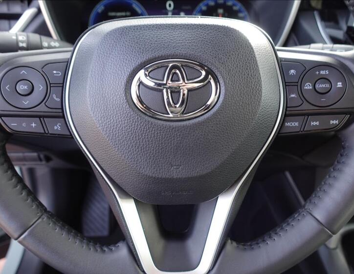 Toyota Corolla Cross 27