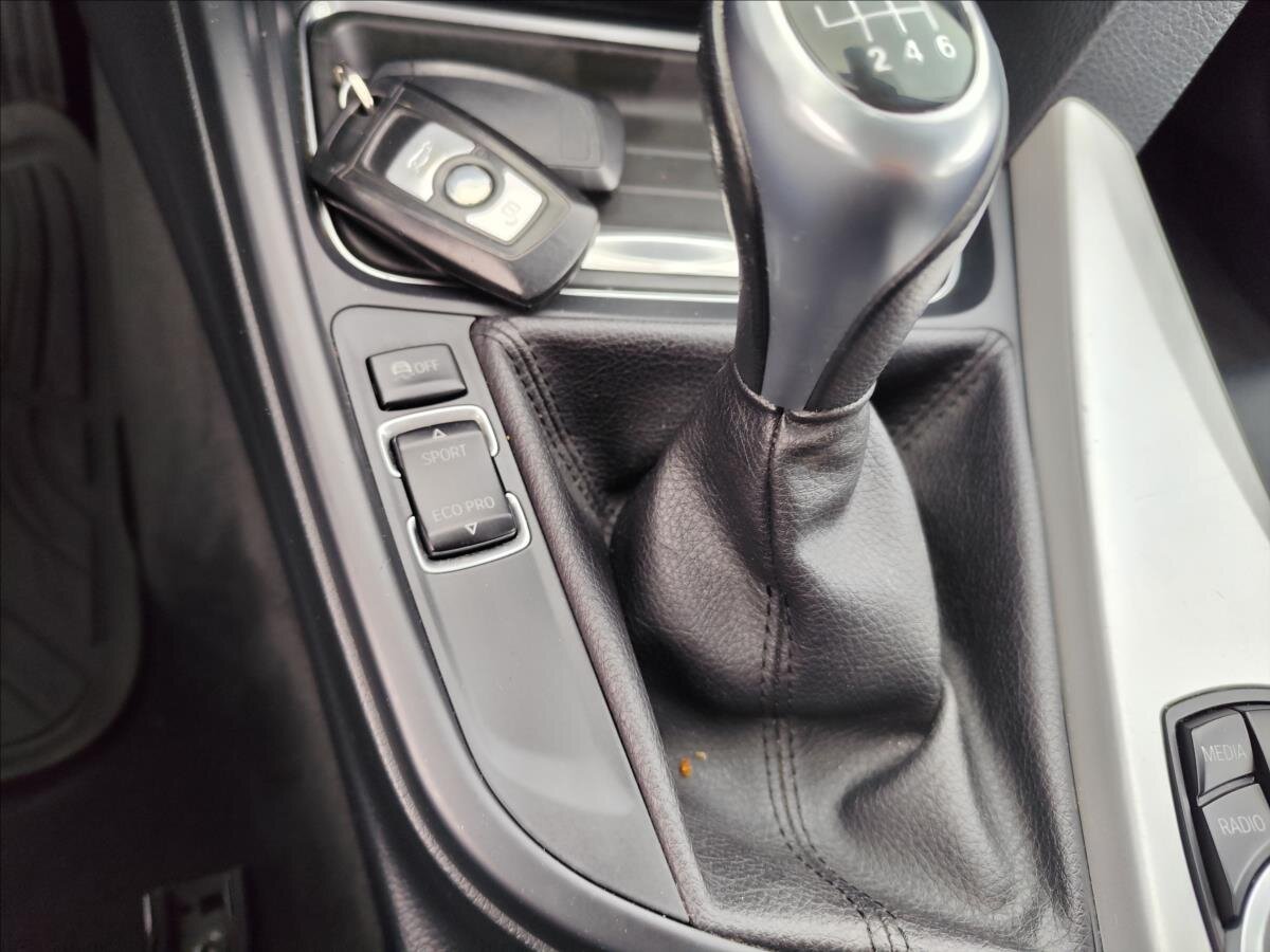 BMW Řada 3 Kombi 2,0 l 180 kw