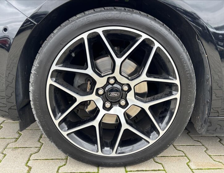 Ford Mondeo Kombi 2,0 l 140 kw