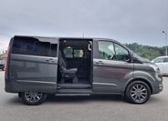 Ford Tourneo Custom 10