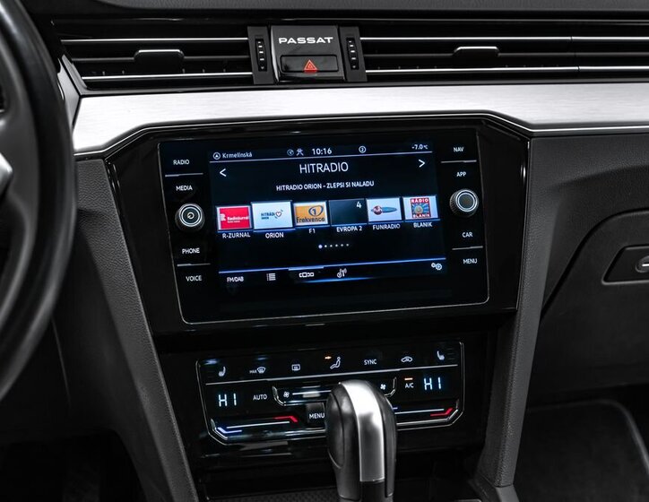 Volkswagen Passat Sedan 1,5 l 110 kw