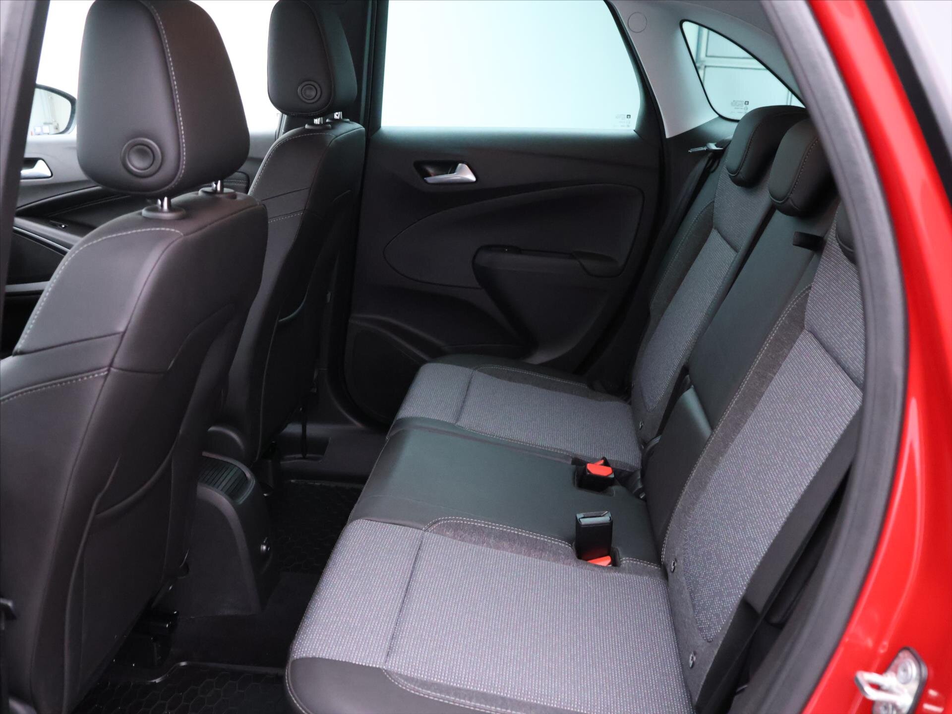 Opel Crossland Hatchback 1,2 l 81 kw