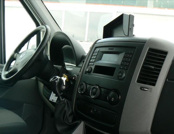 Volkswagen Crafter 13