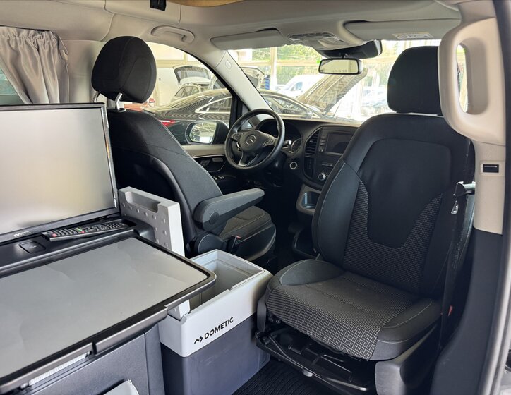 Mercedes-Benz Ostatní Ostatní 2,0 l 120 kw