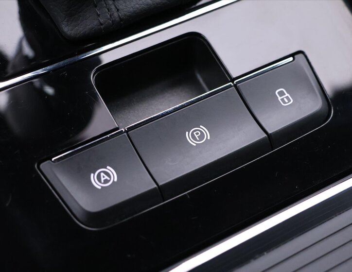 Škoda Superb Kombi 2,0 l 110 kw