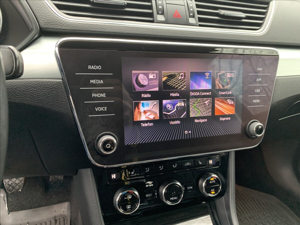 Škoda Superb Liftback 1,5 l 110 kw