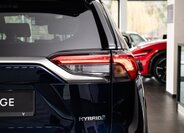 Toyota RAV4 SUV 2,5 l 131 kw