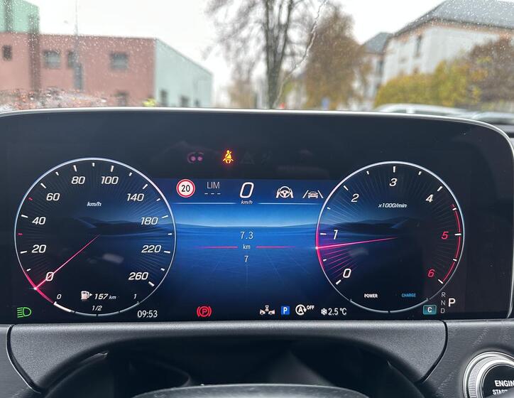 Mercedes-Benz Třídy E 11