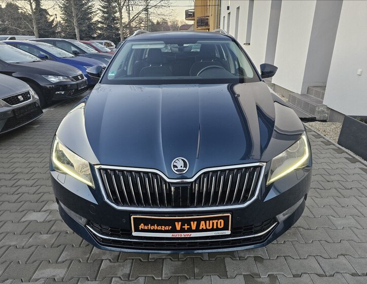 Škoda Superb Kombi 2,0 l 140 kw