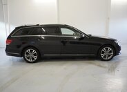 Mercedes-Benz Třídy E Kombi 3,0 l 190 kw