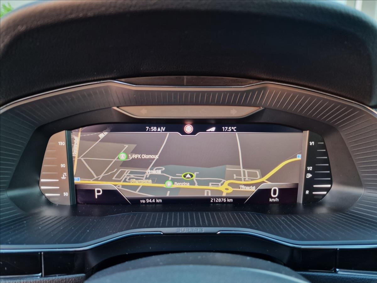 Škoda Superb Kombi 2,0 l 147 kw