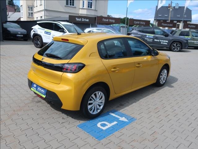 Peugeot 208 Hatchback 1,2 l 55 kw