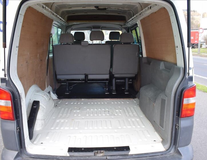 Volkswagen Transporter Ostatní 2,5 l 96 kw
